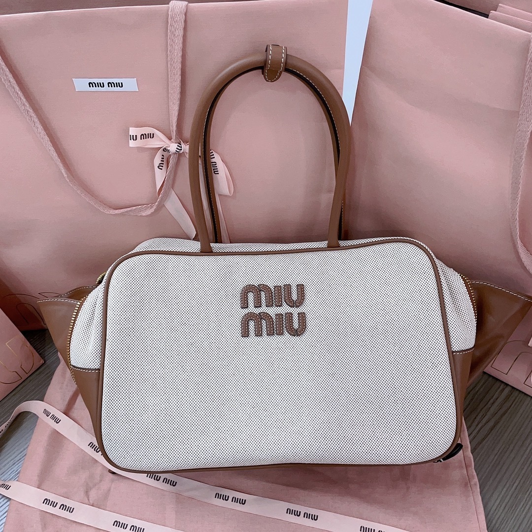 Miu Miu 0172