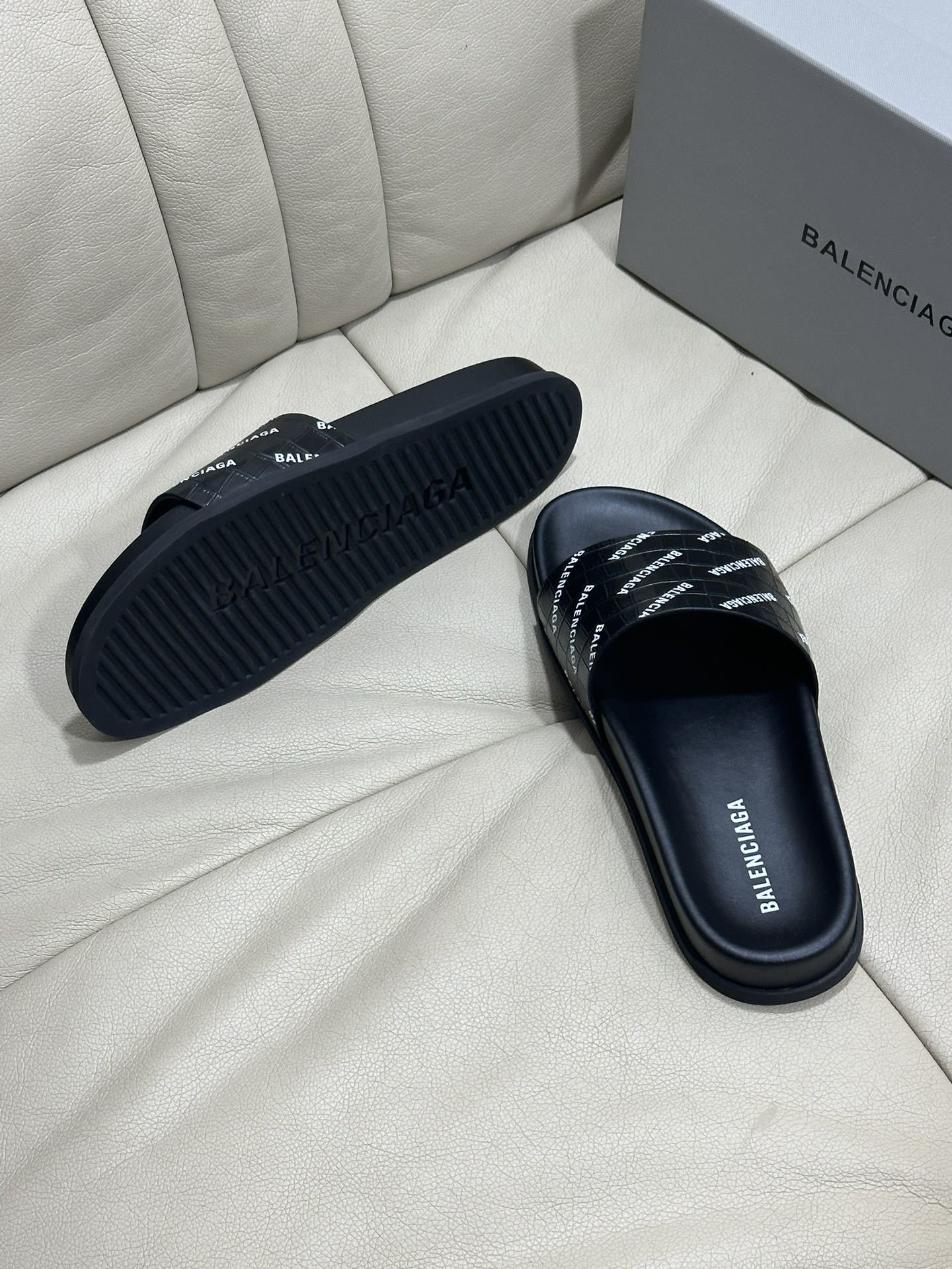 Balenciaga 0158