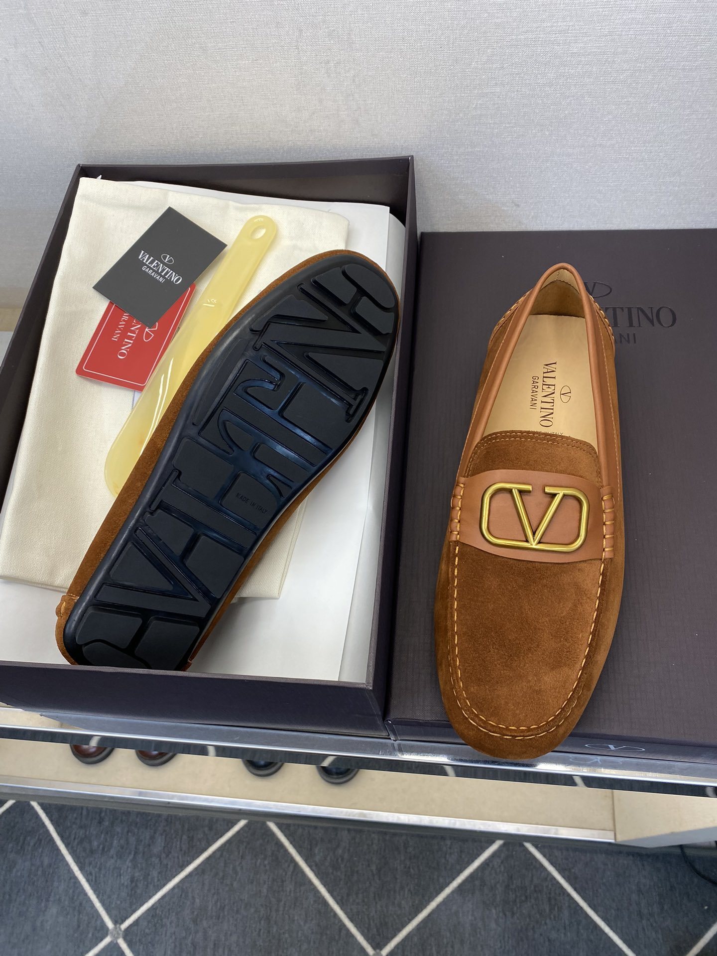 Valentino 0019