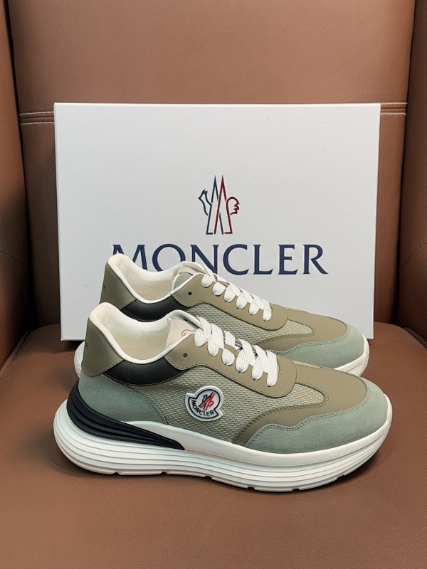 MONCLER 0044