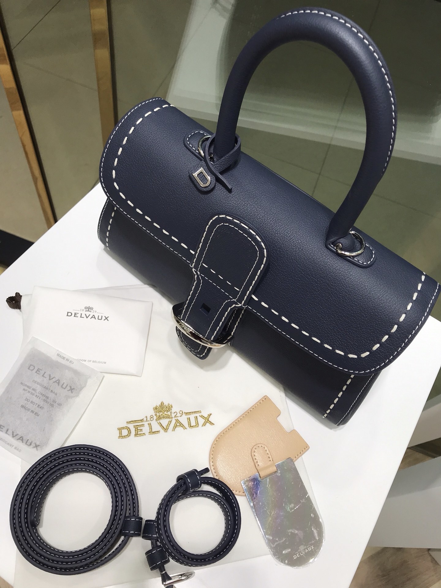 Delvaux 0178