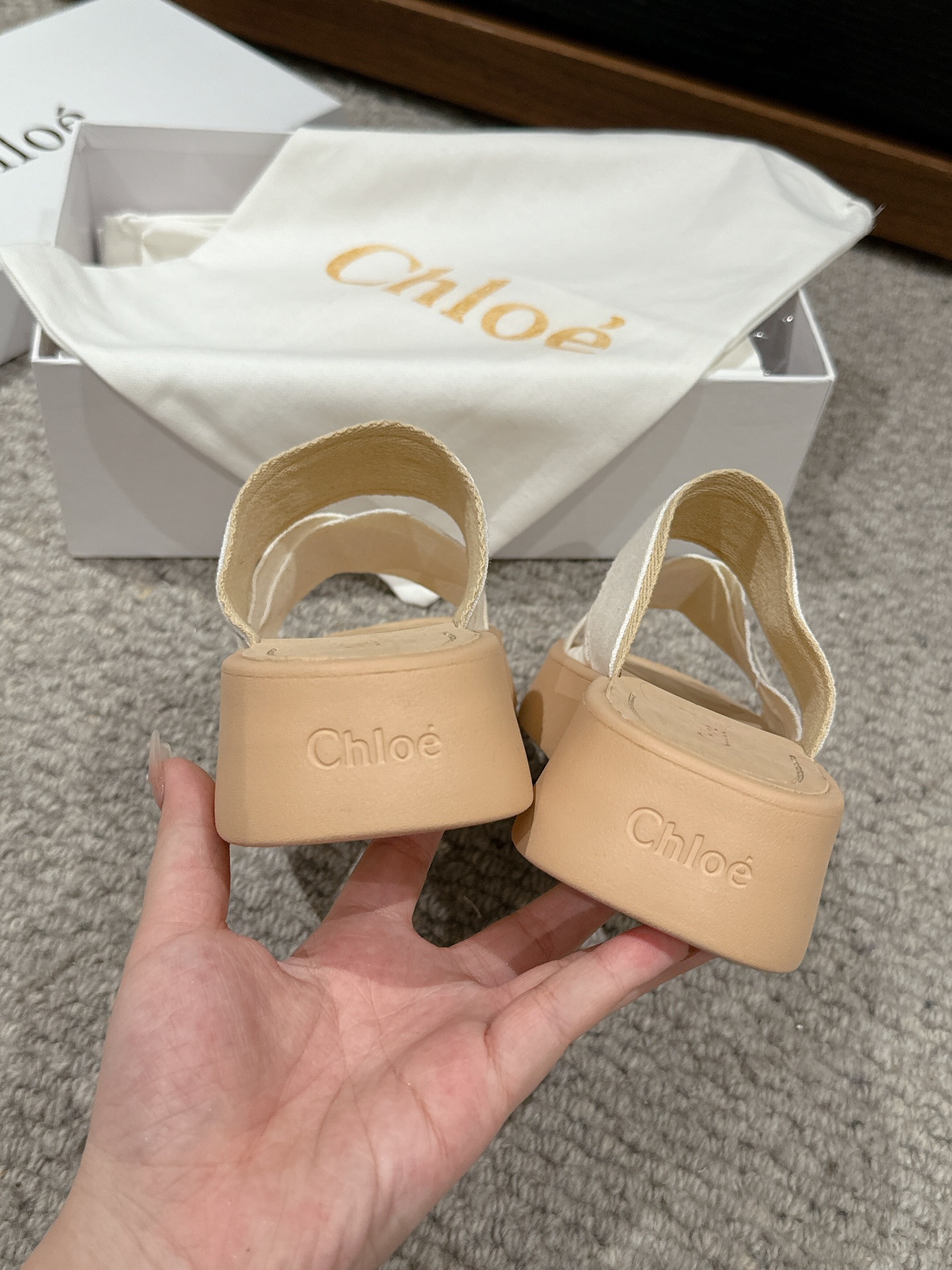 CHLOE shoes_ 0001