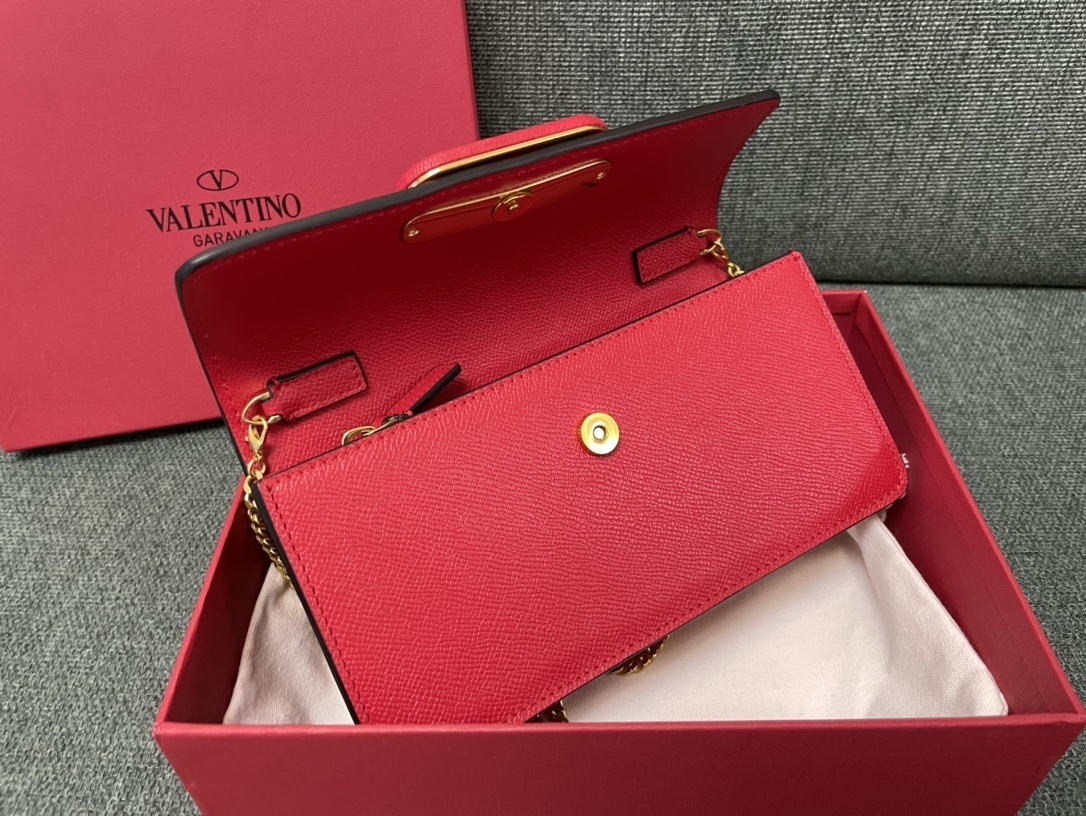 Valentino 0311