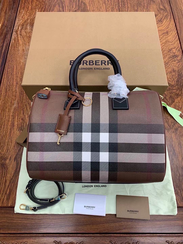 BURBERRY 0502