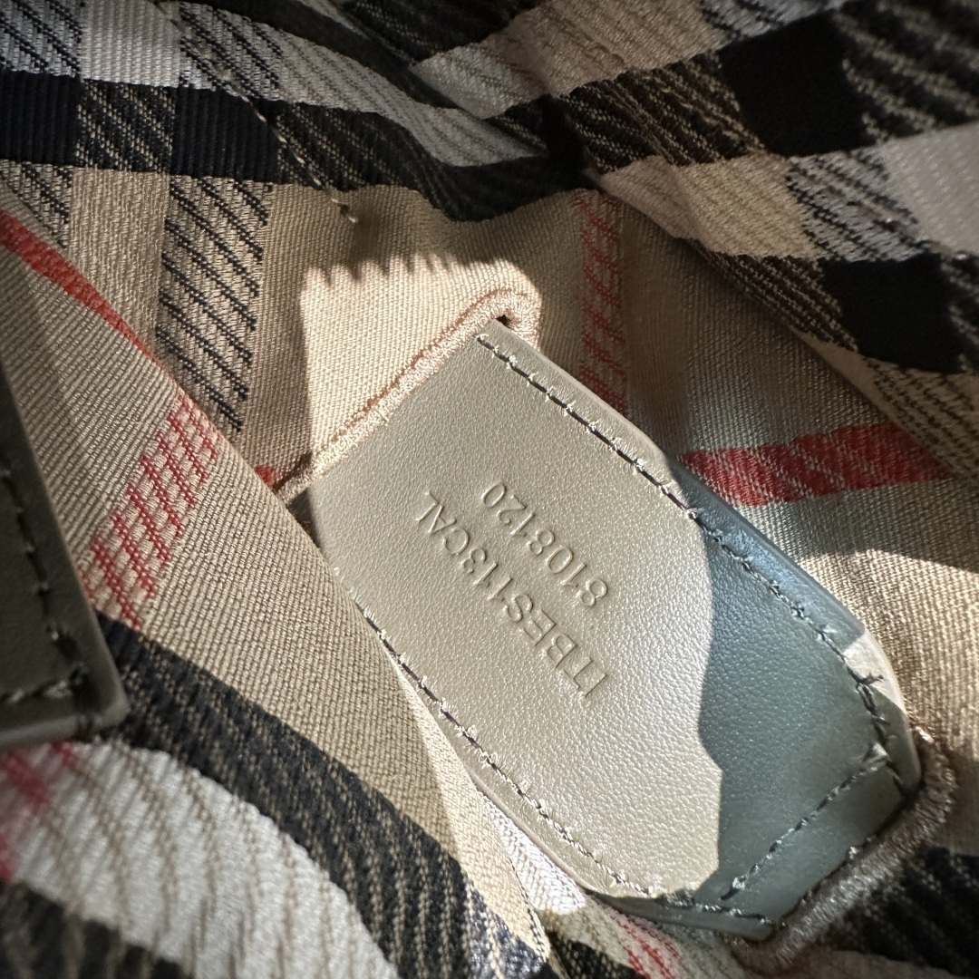 Burberry 0140