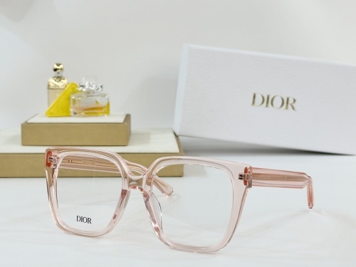 DIOR0447