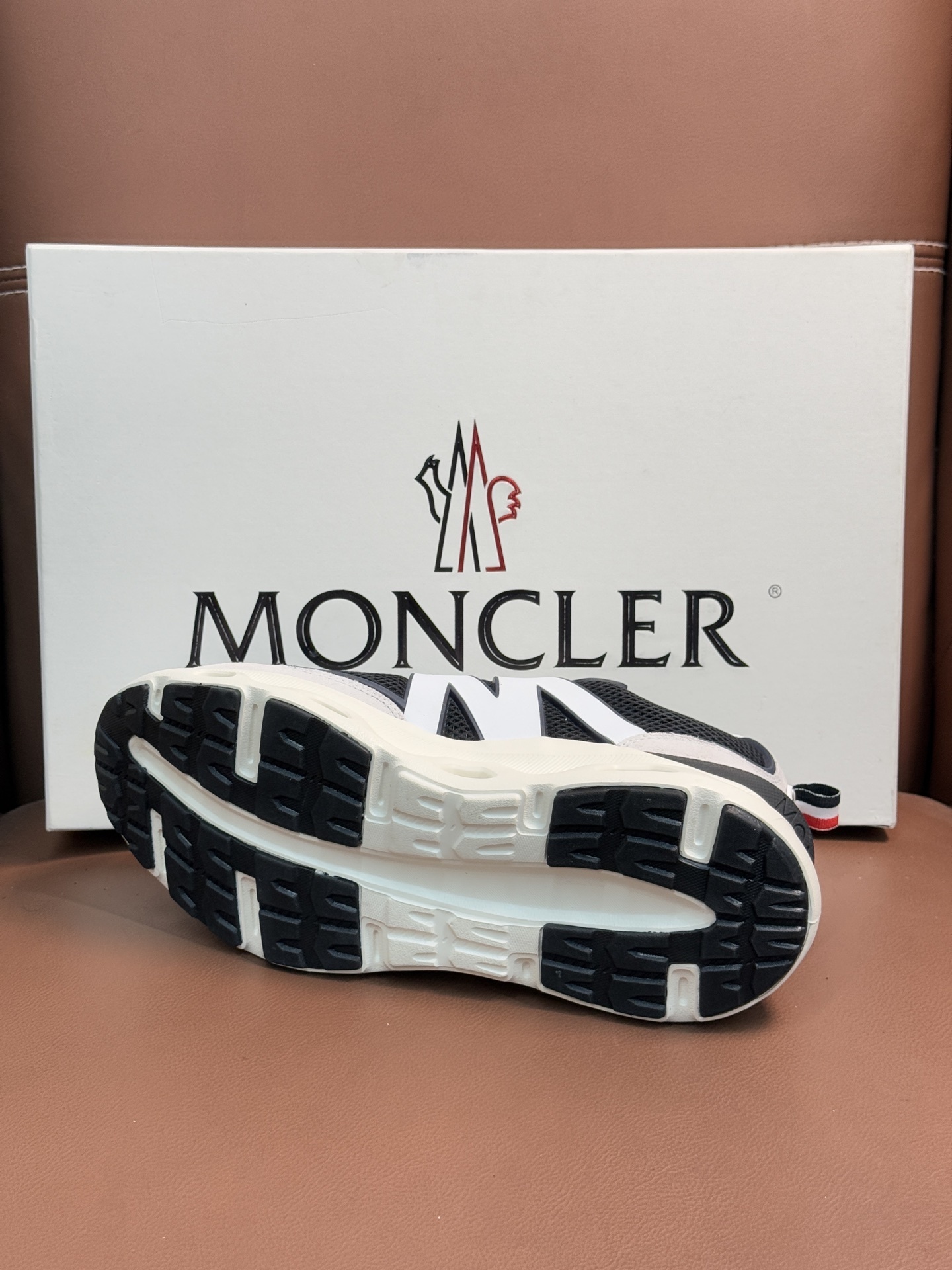 MONCLER 0013