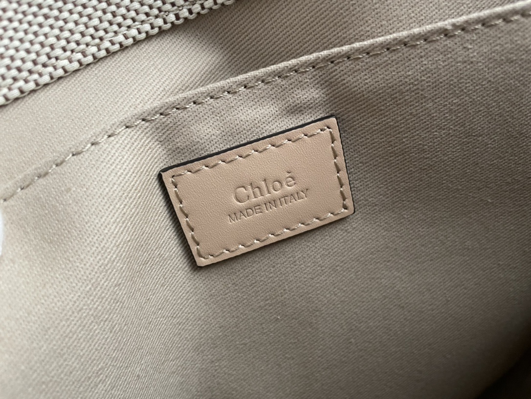 Chloe 0031