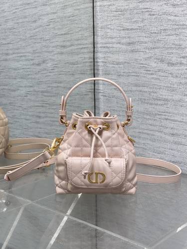 DIOR0778