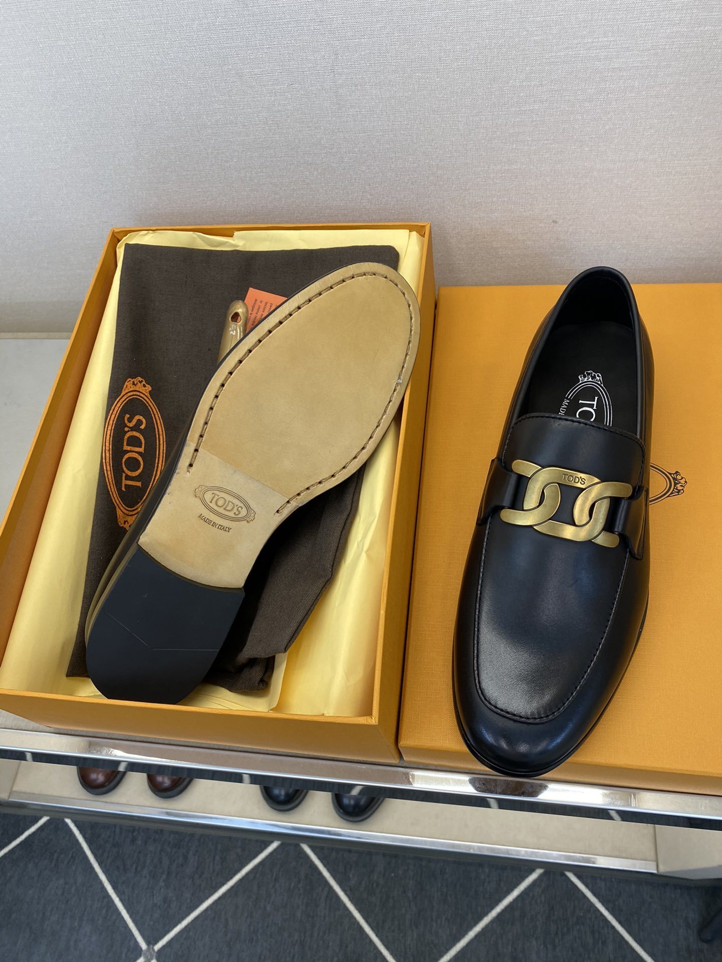 TOD'S 0059