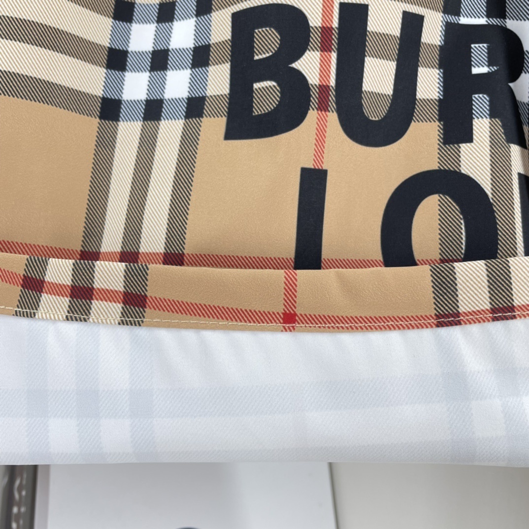 Shorts and beach pants 0104