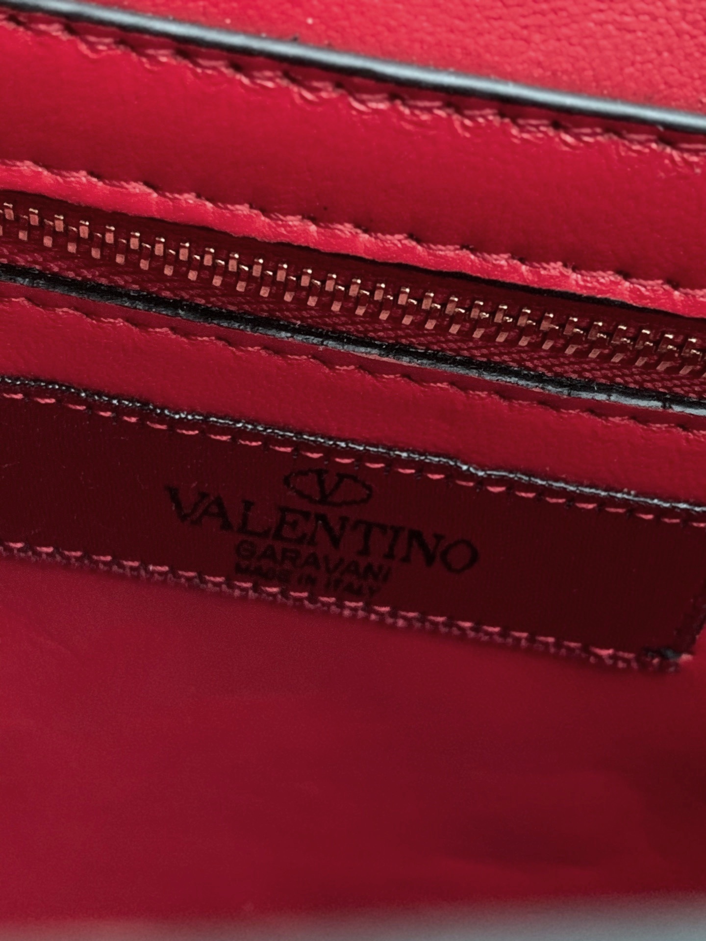 Valentino 0045