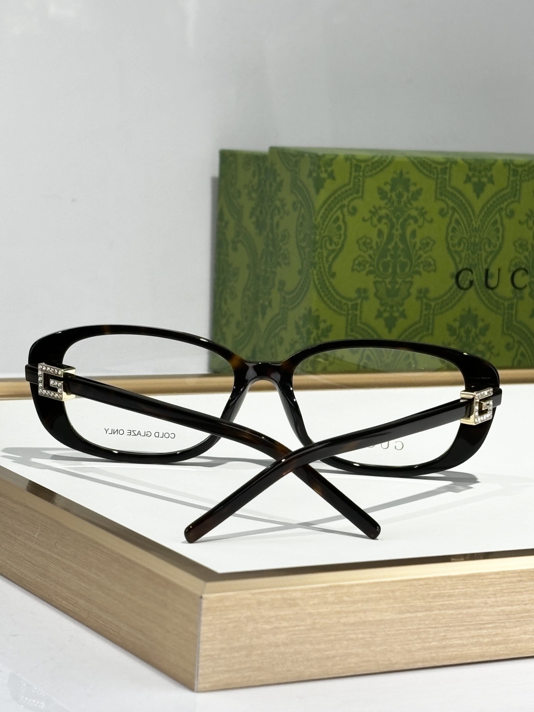 Gucci 0051