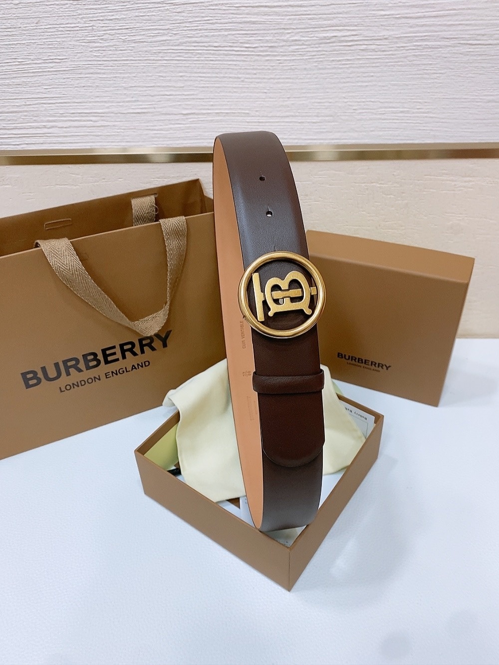 BURBERRY 0082