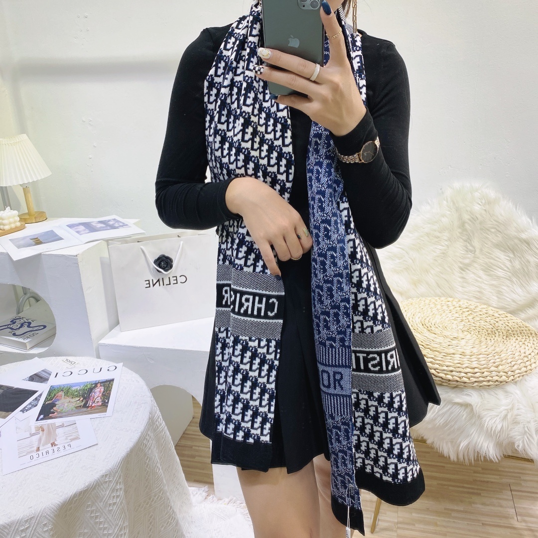scarf 0104