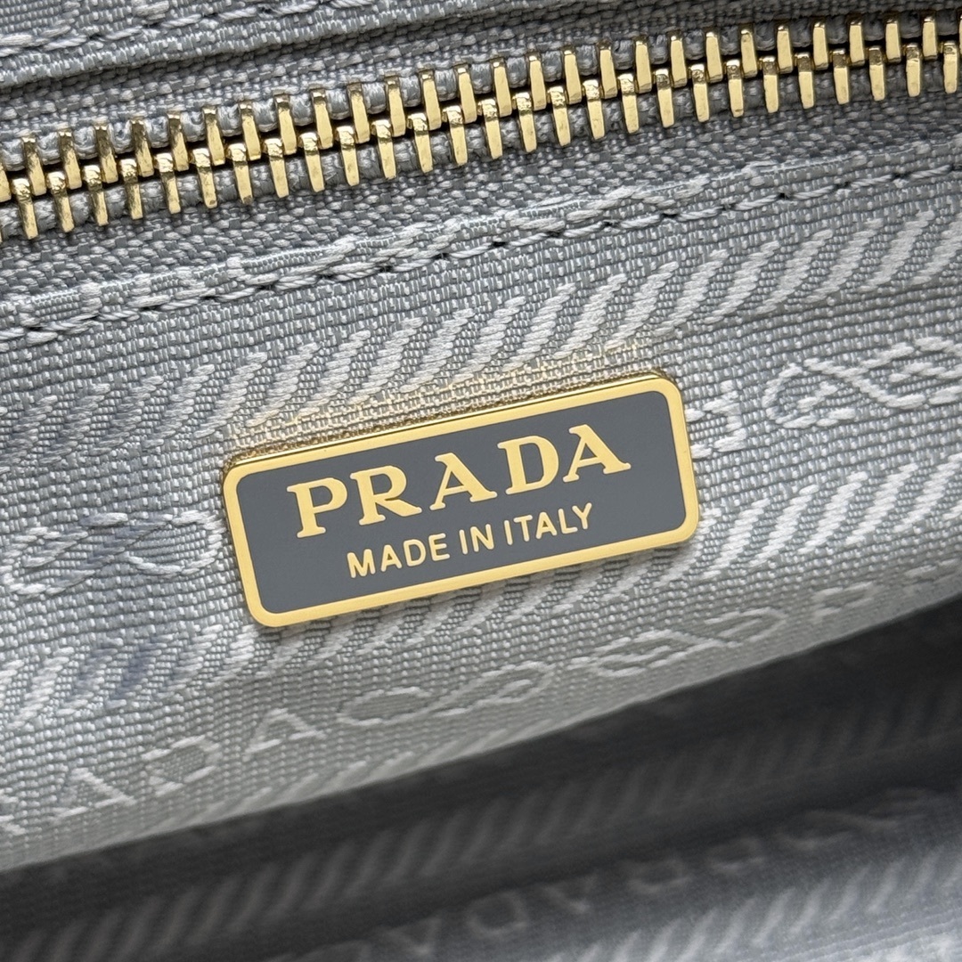 Prada 0039