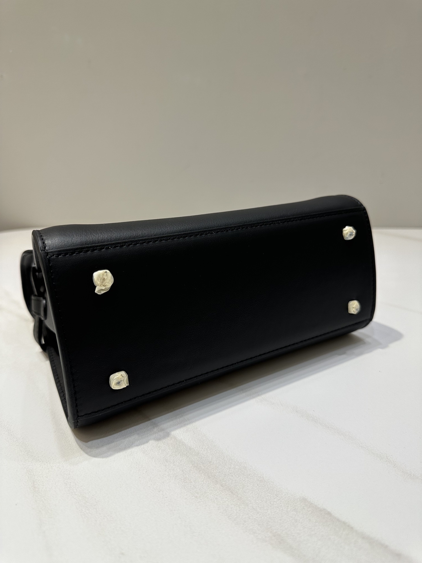 Delvaux 0167
