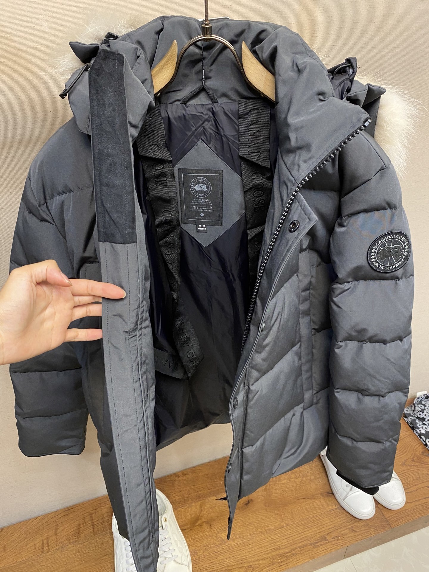 Canada Goos 0106