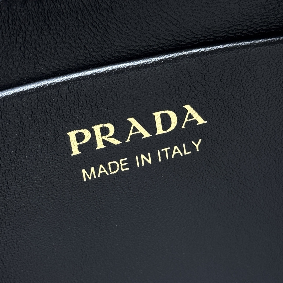 PRADA 0179