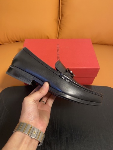 Ferragamo 0030