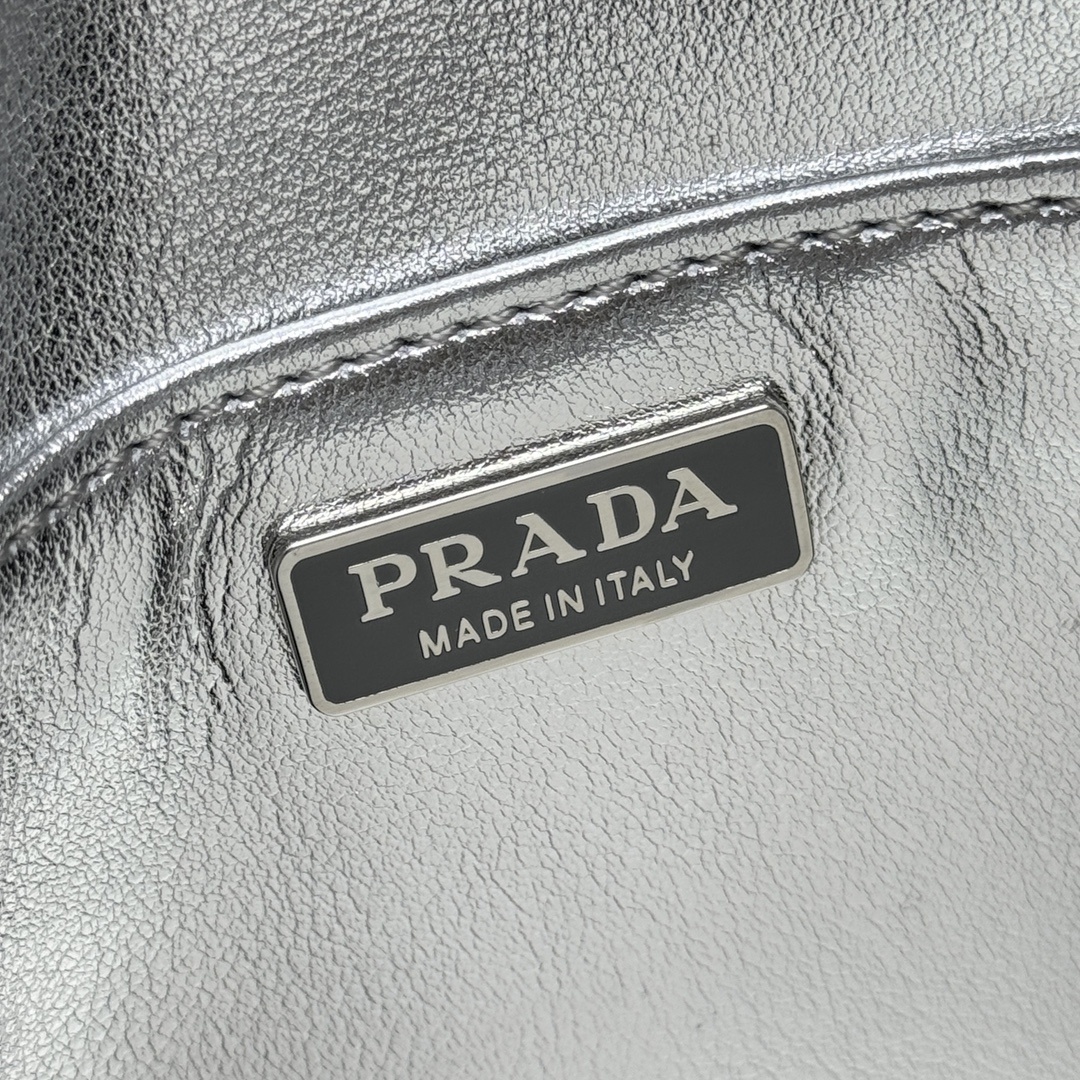 PRADA 0213