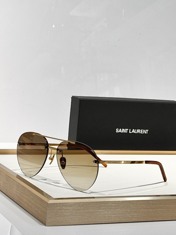 SAINTLAURENT 0070