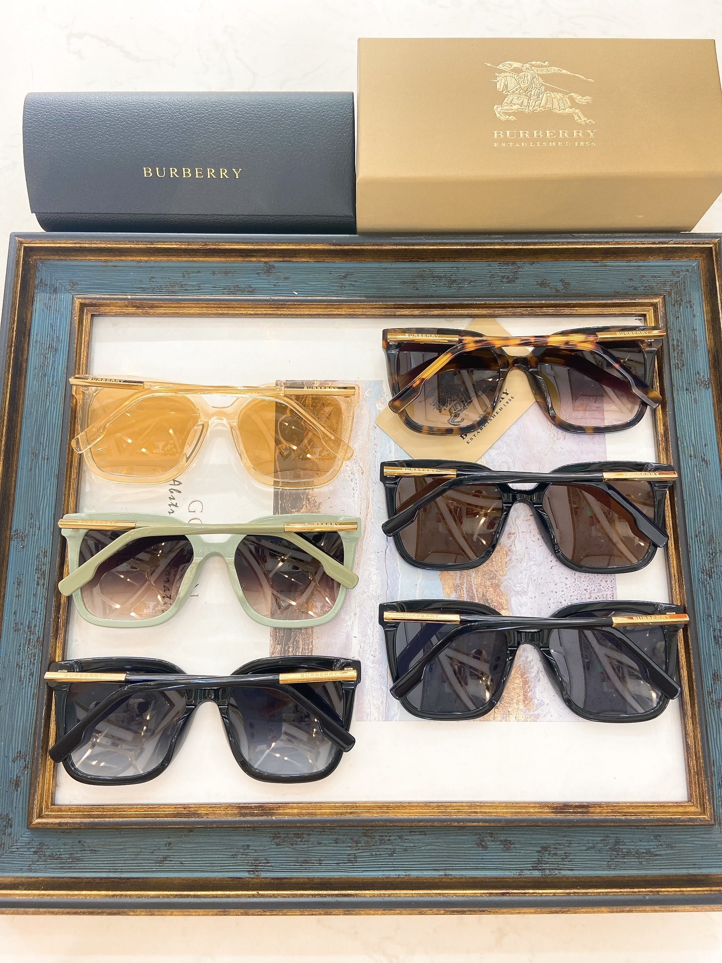 BURBERRY 0025