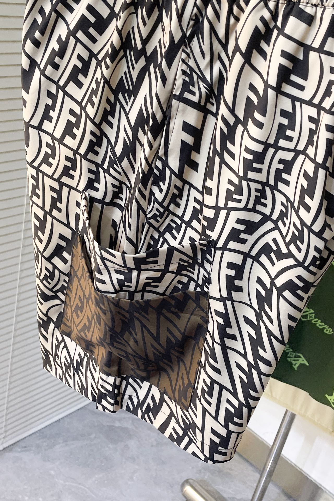 Shorts and beach pants 0096