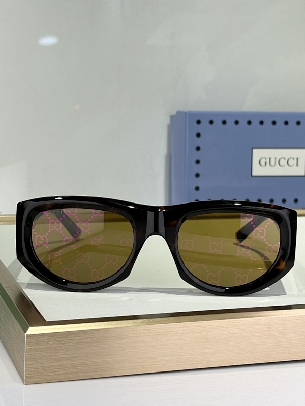 Gucci 0005