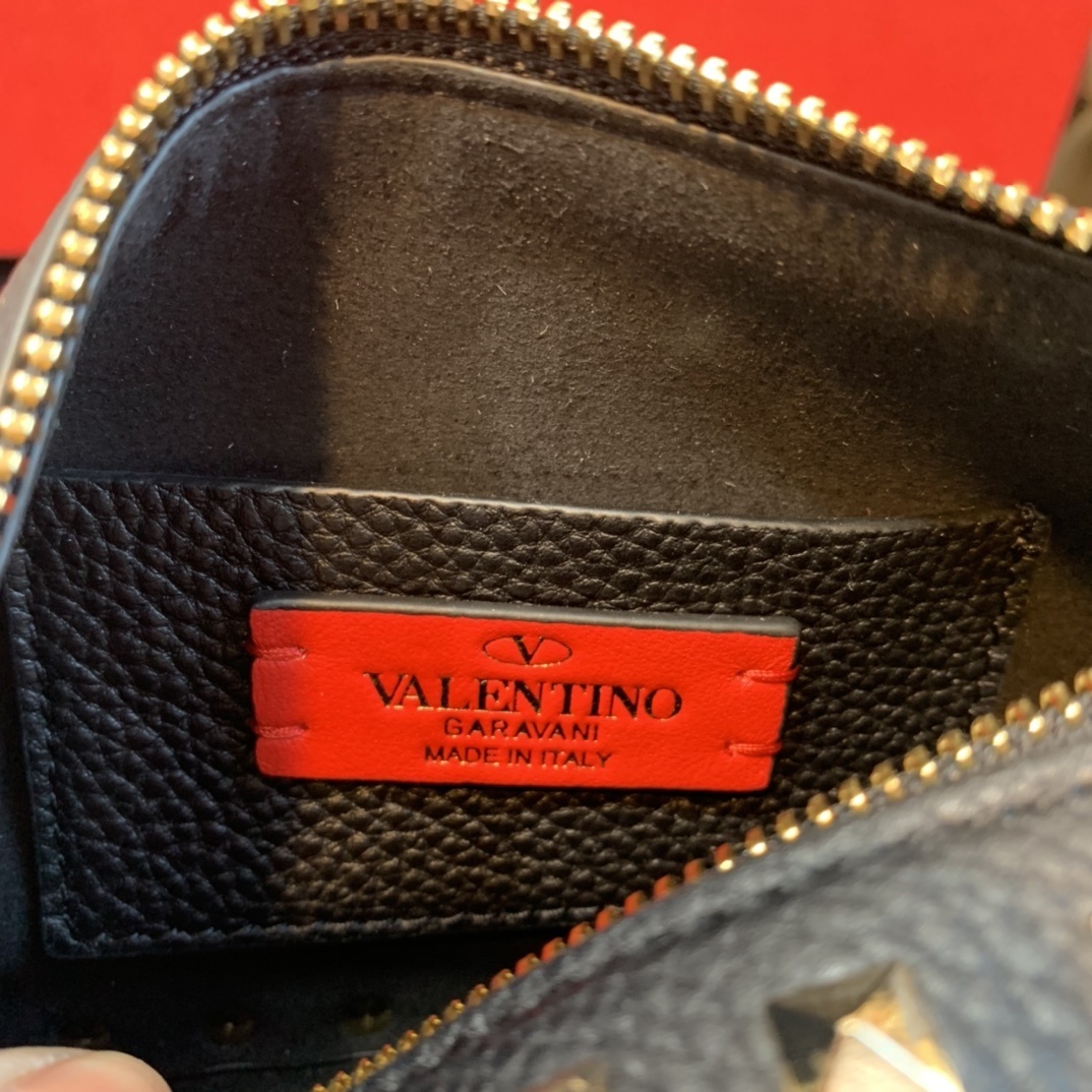 Valentino 0025