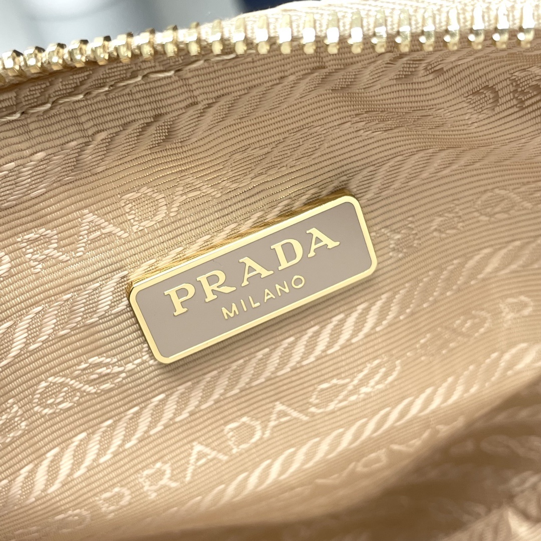 Prada 0395