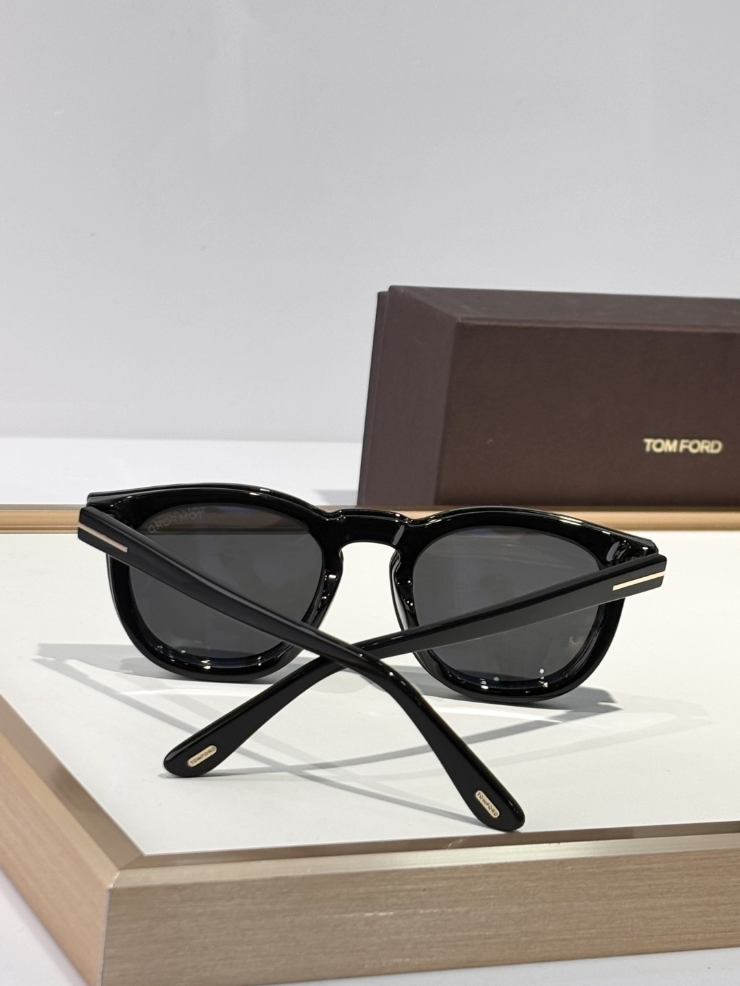 TOM FORD 0056