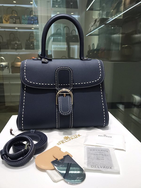 Delvaux 0177