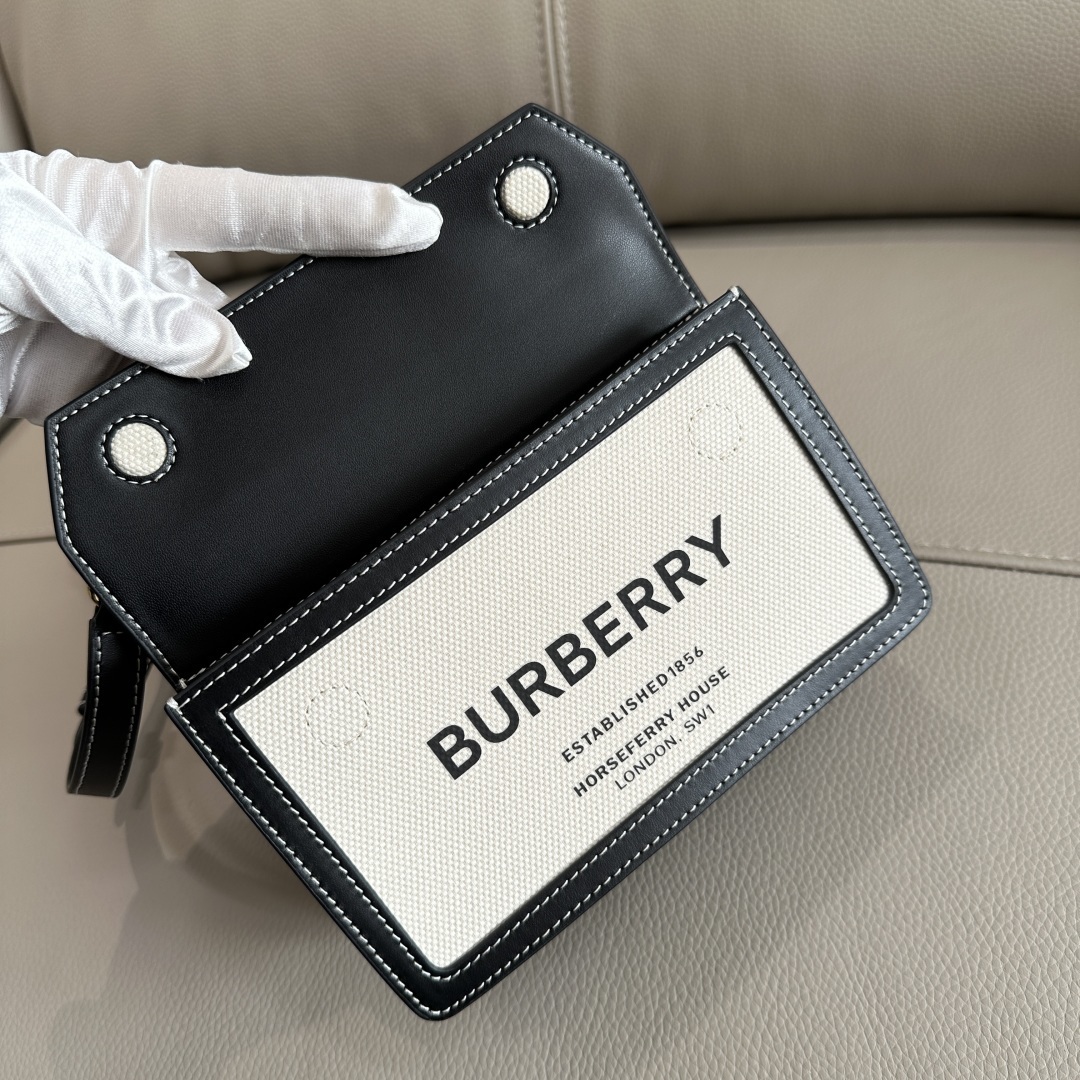 Burberry 0105