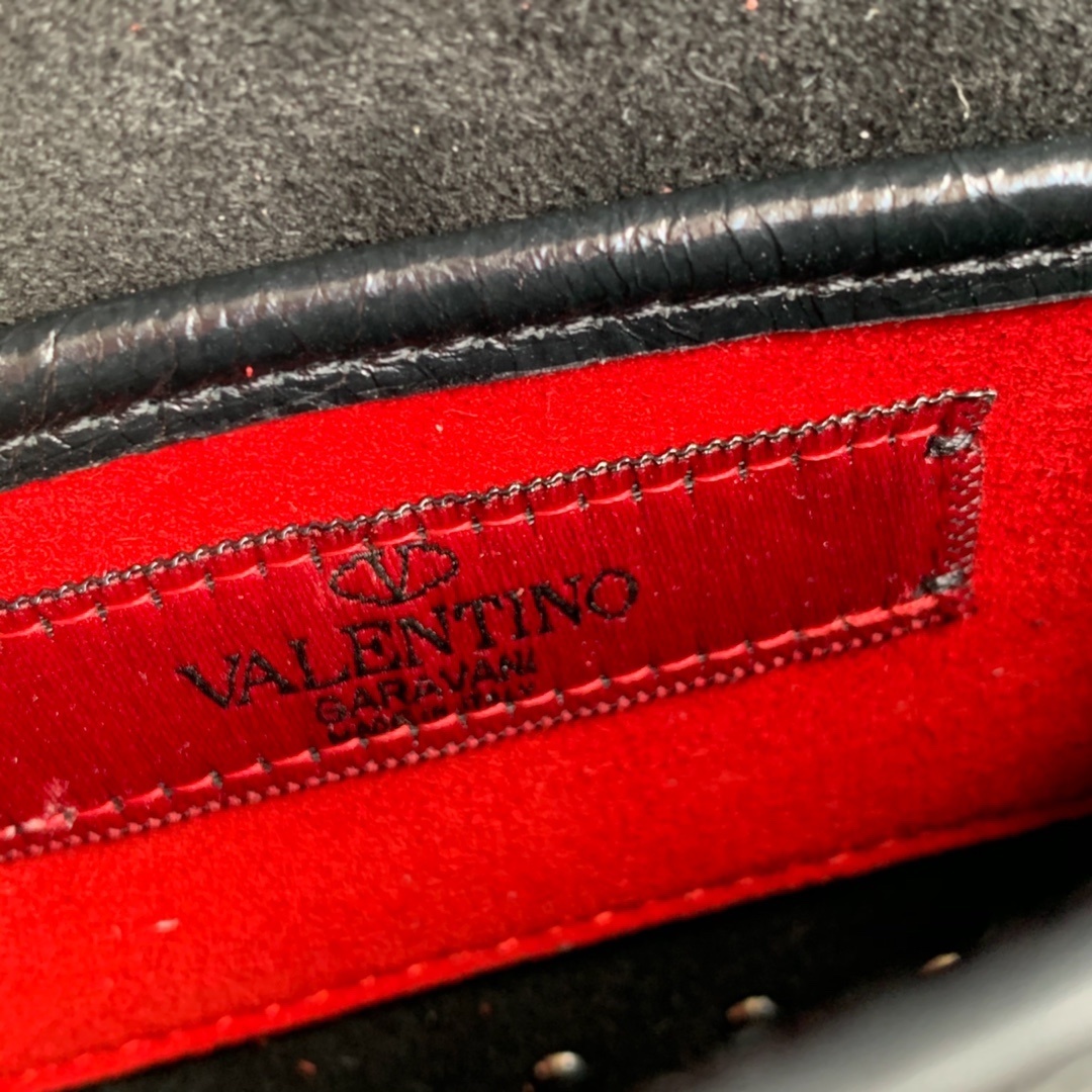 Valentino 0070