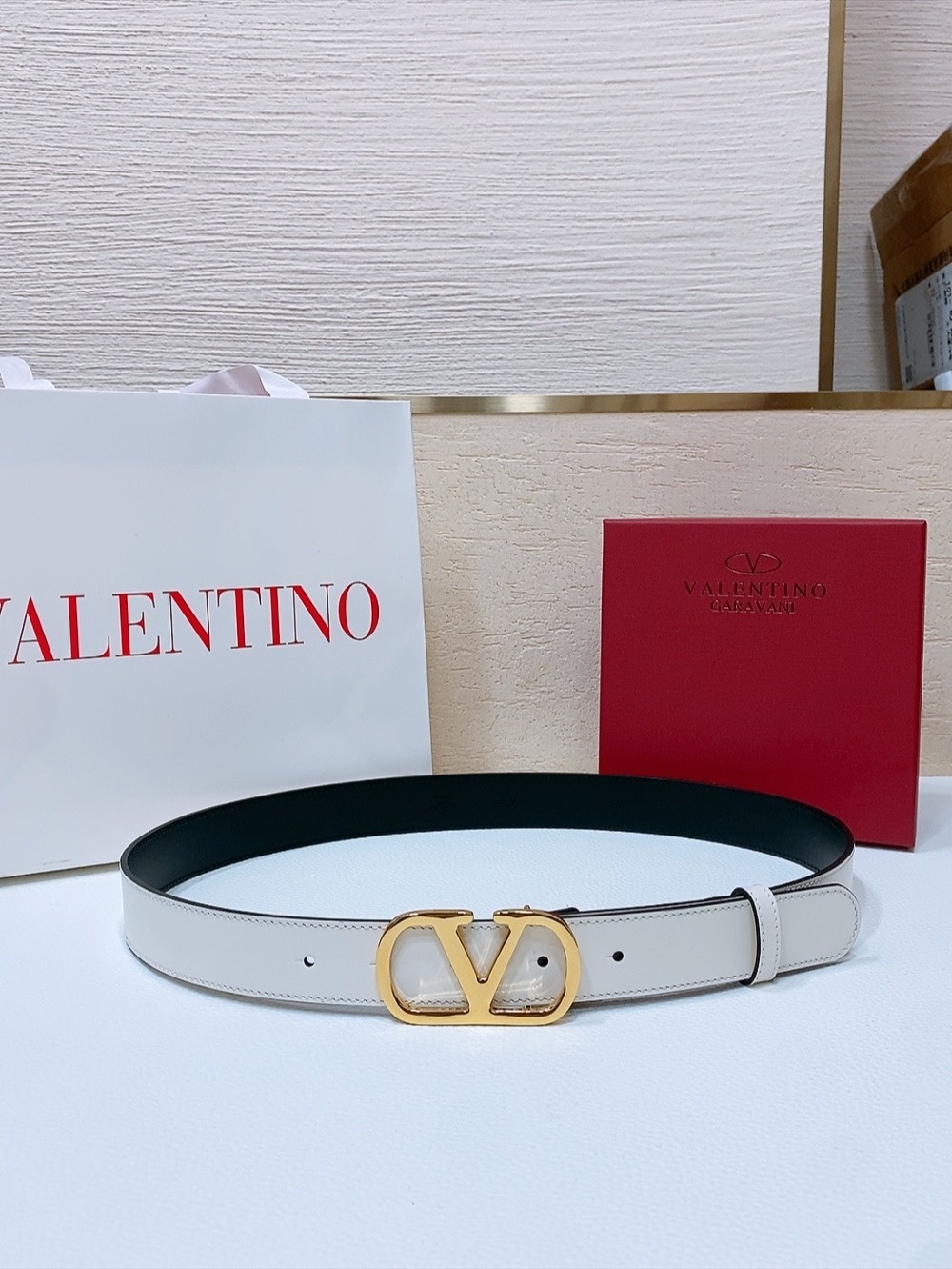 Valentino 0008