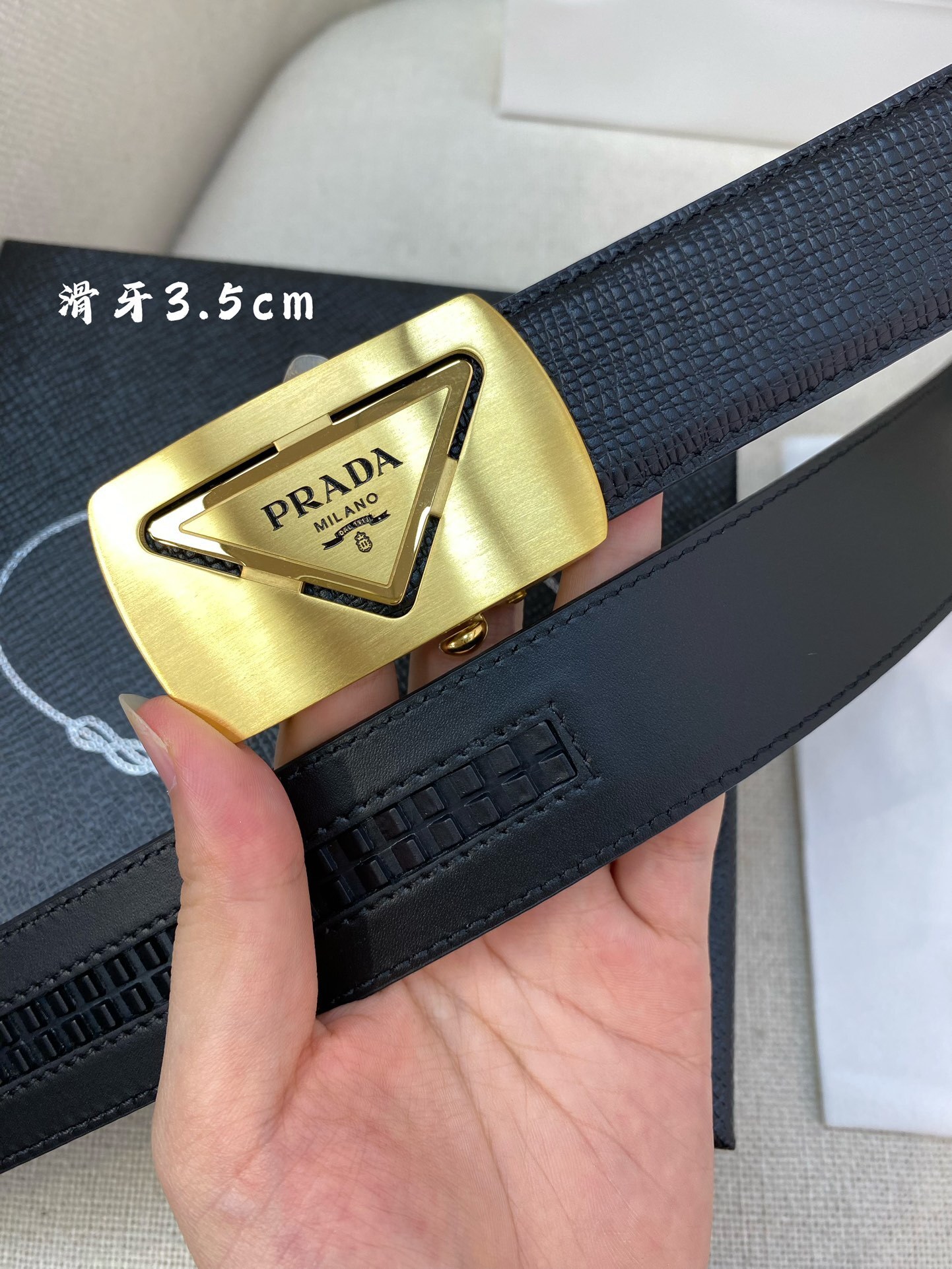 Prada 0010