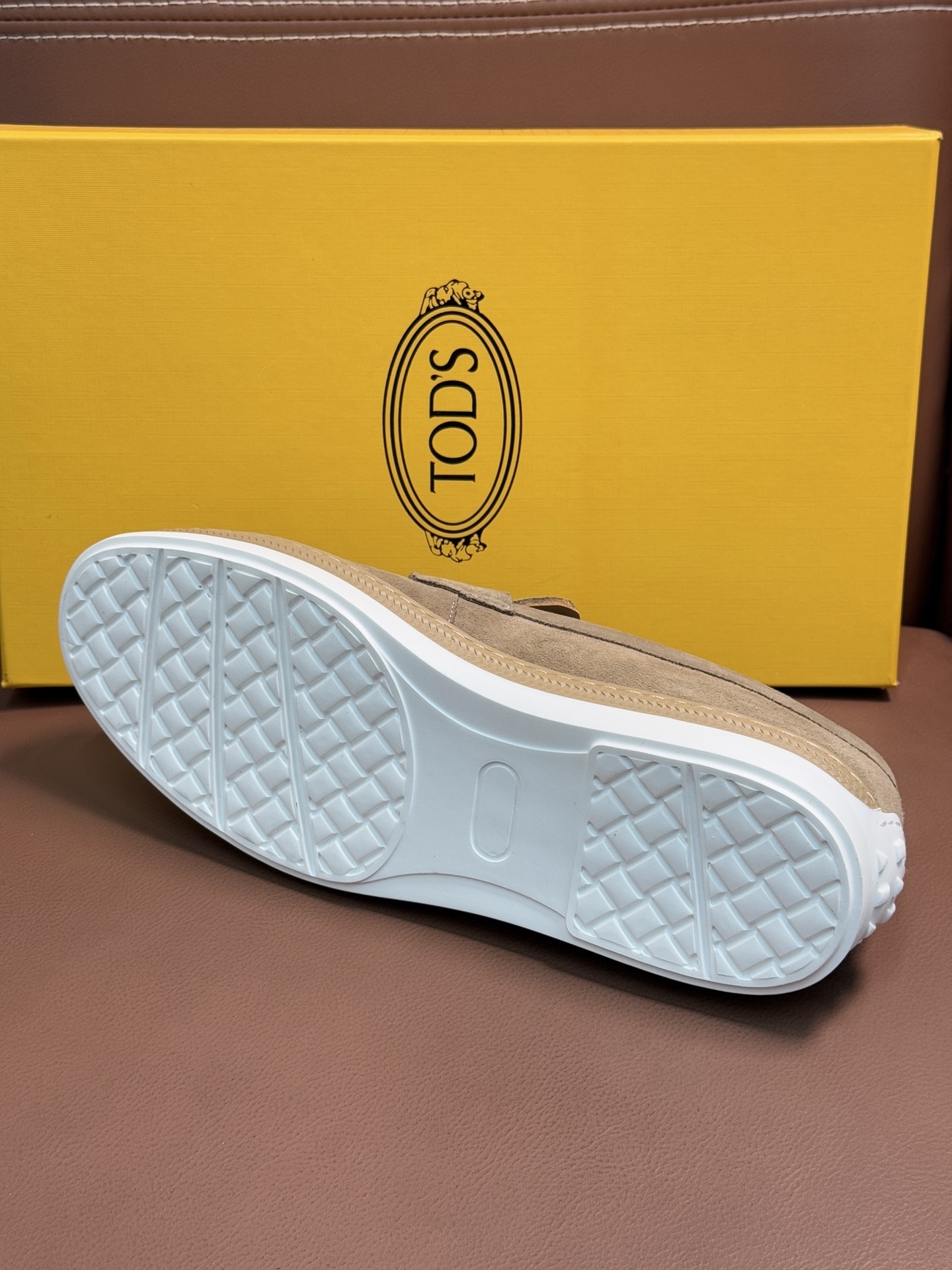 TOD'S 0001