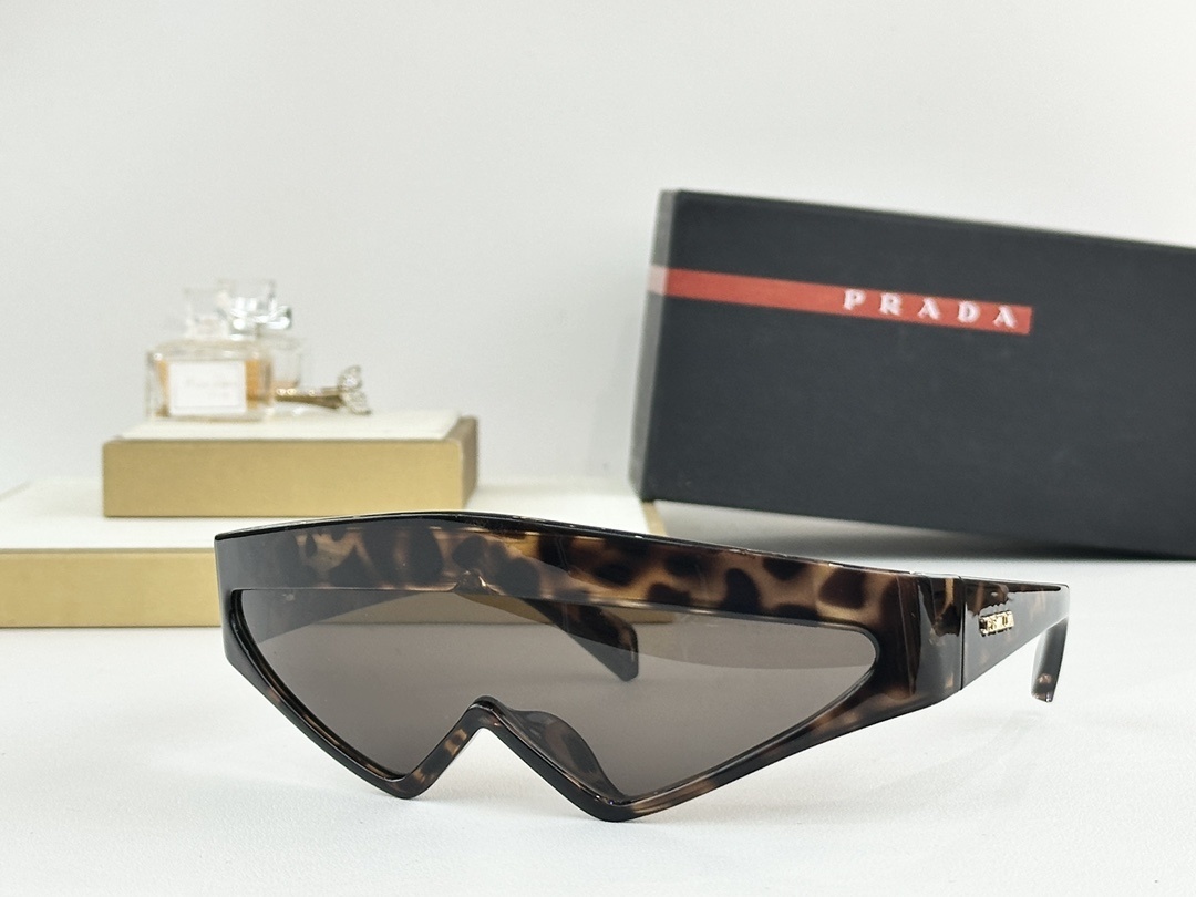 PRADA 0022