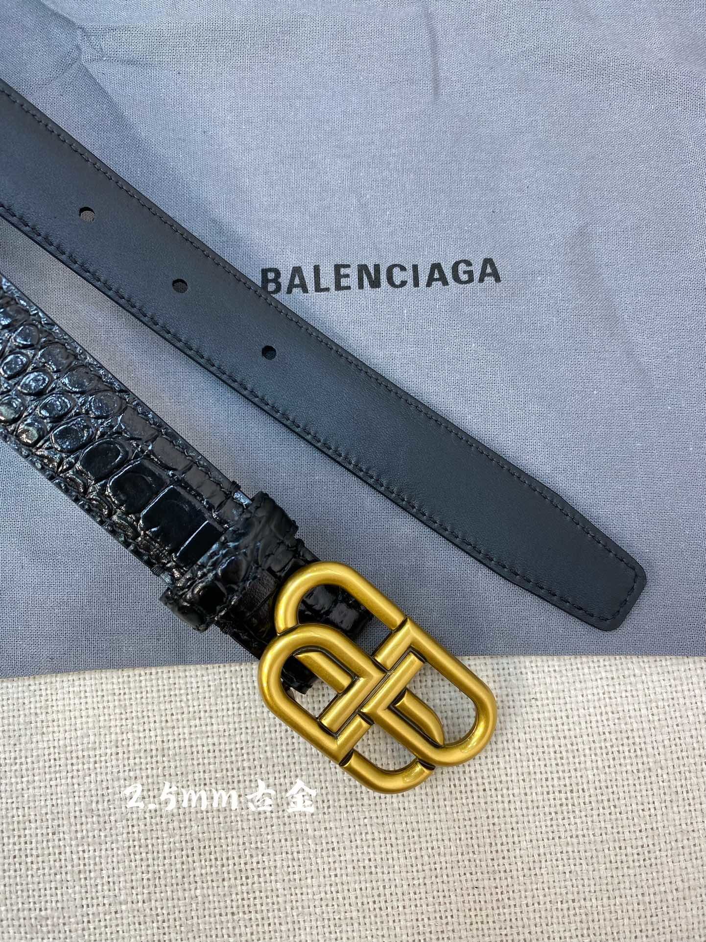 Balenciaga 007