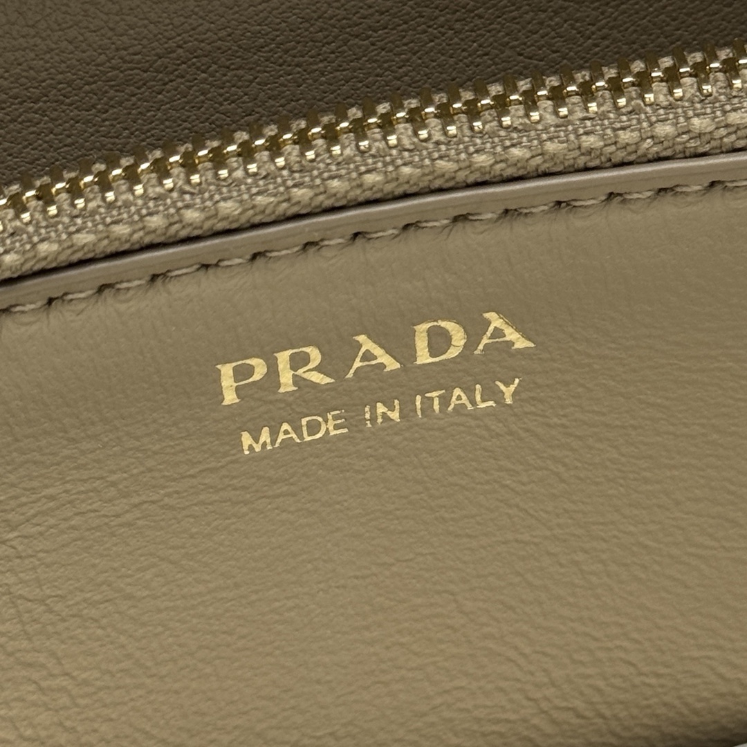 PRADA 0199