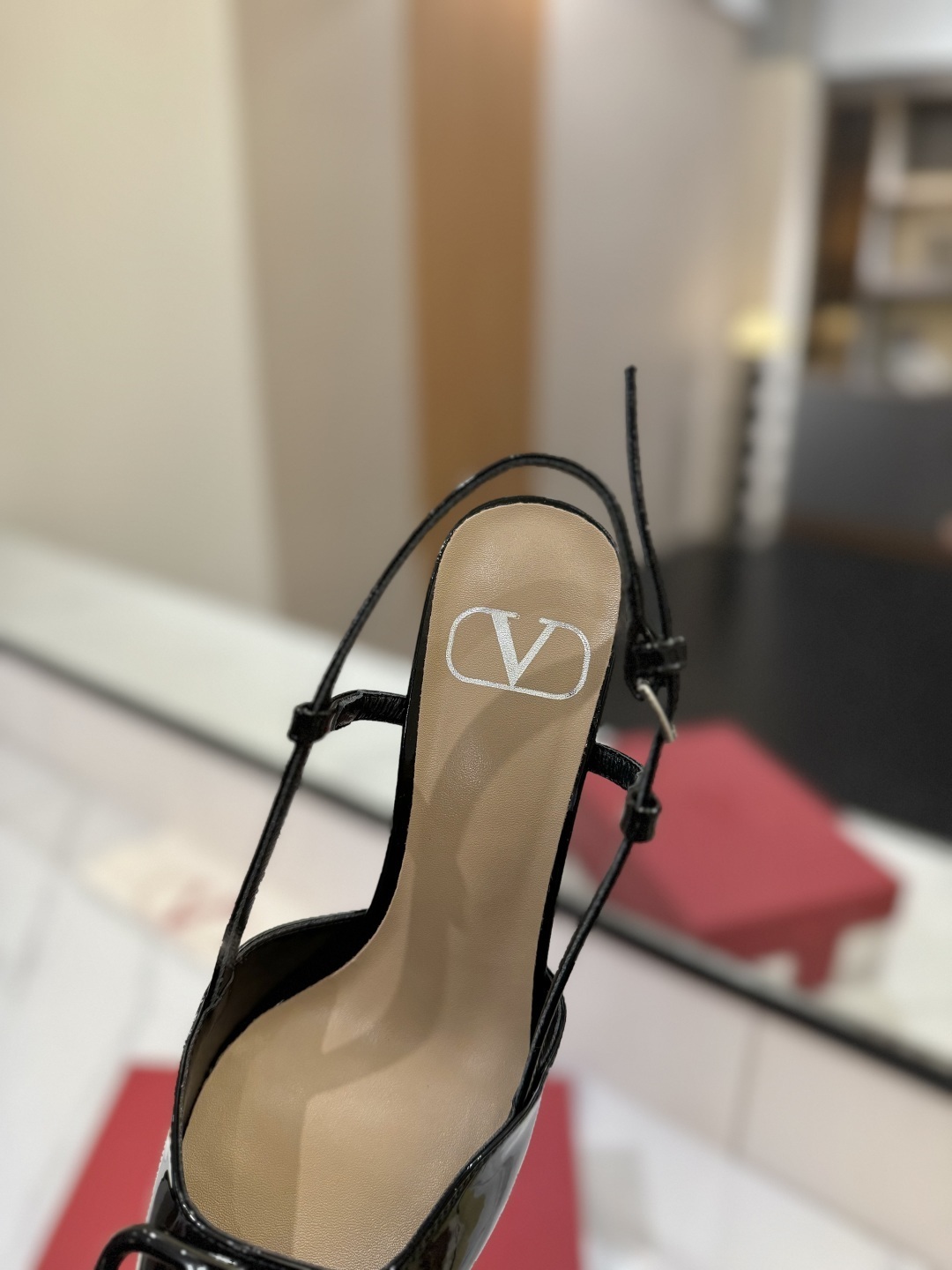 Valentino 0062