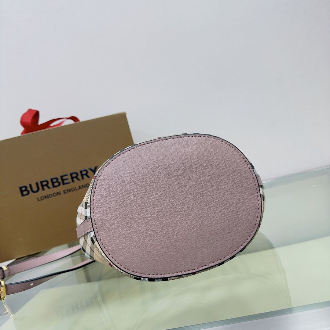 BURBERRY 0172