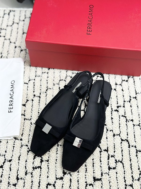Ferragamo 0041