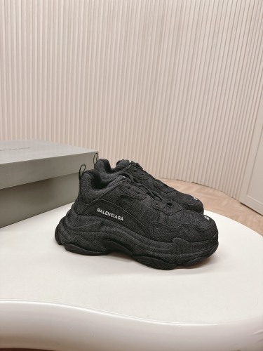 Balenciaga 0030