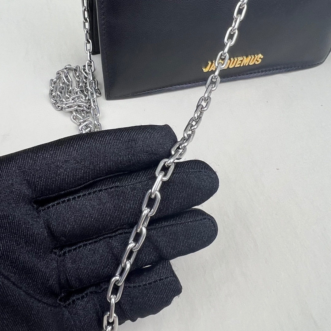 Jacquemus 0058