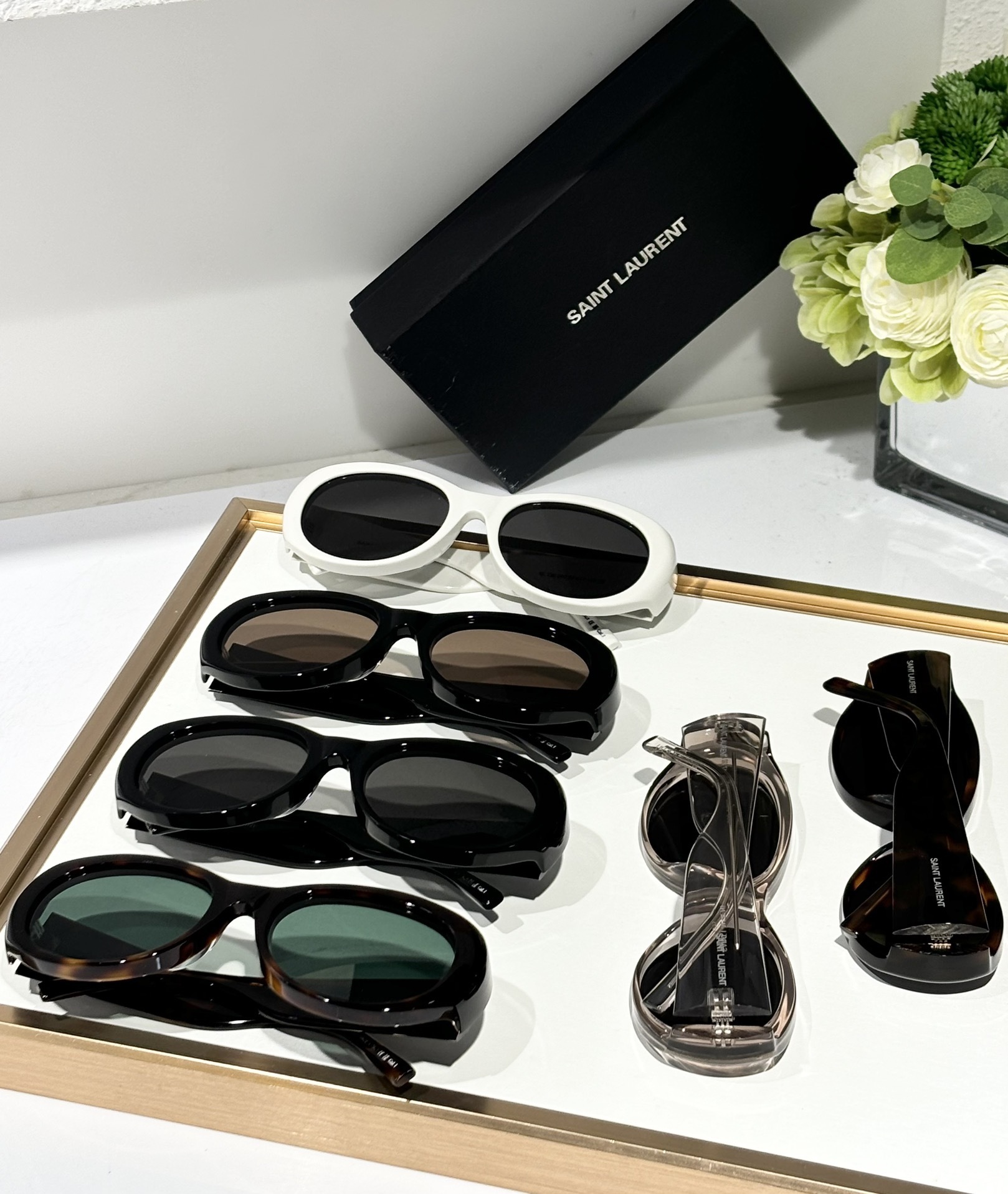 SAINTLAURENT 0069