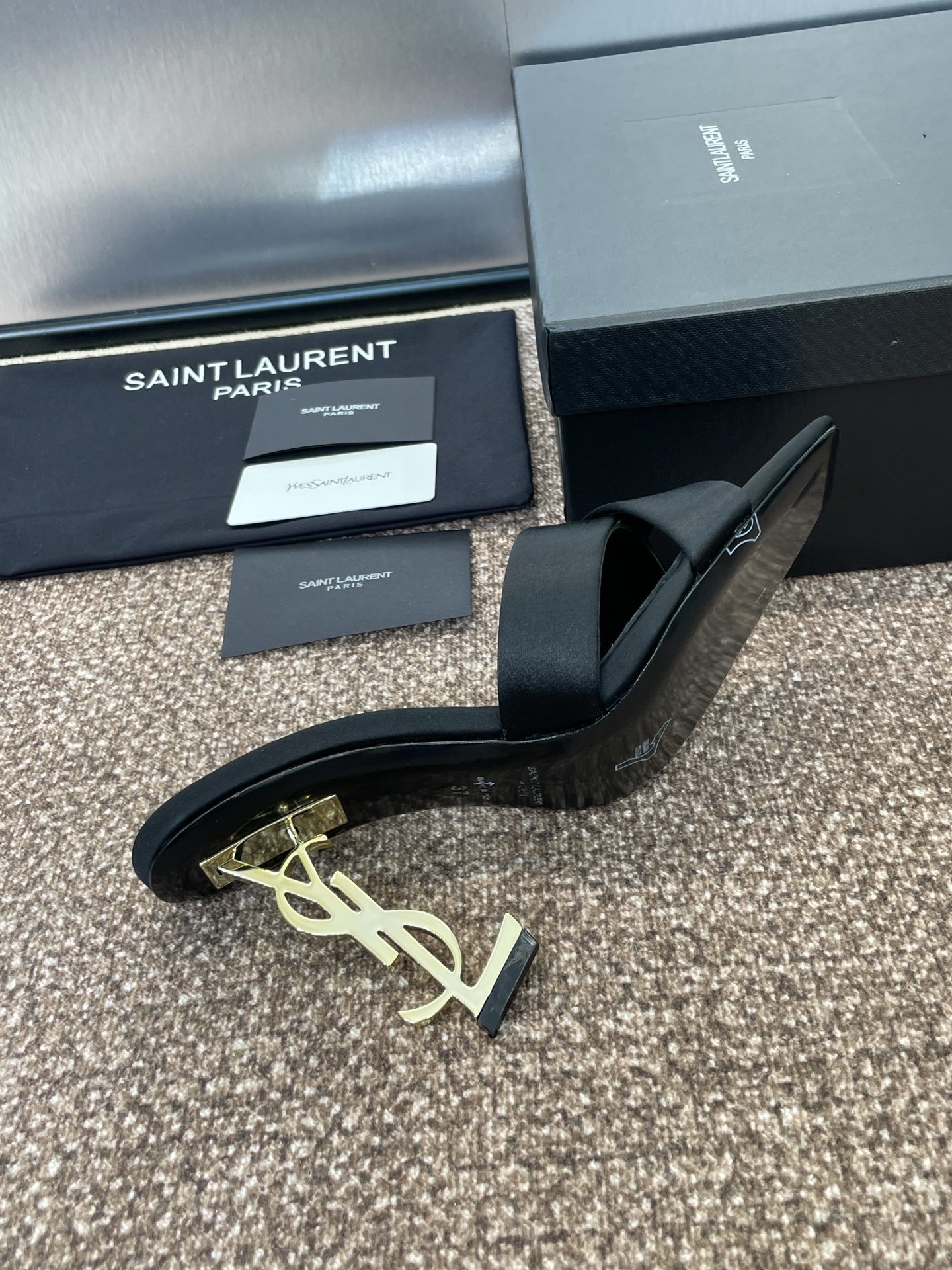 YSL 0031