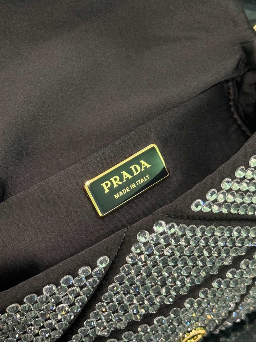 PRADA 0000