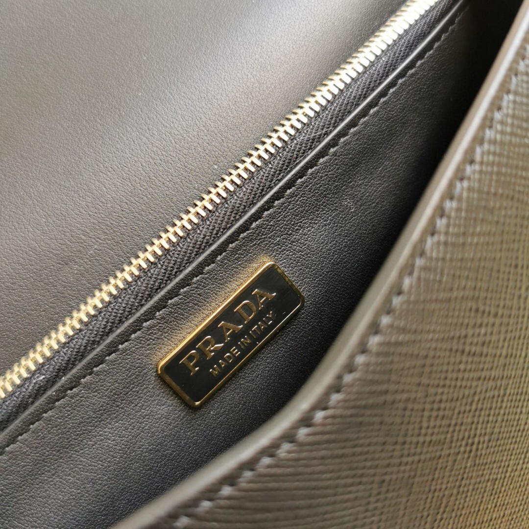 PRADA 0035